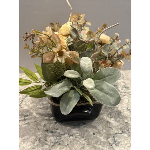 Spring Silk Floral Arrangement Black Ceramic Vase Nautical Decor - Picture 4 of 7